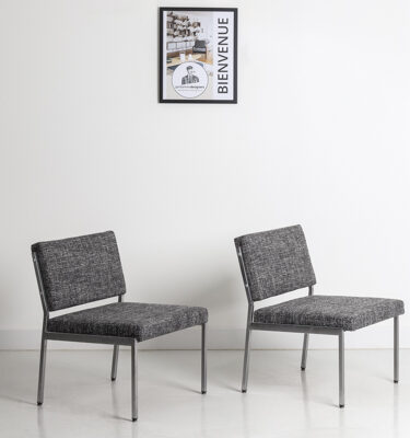 Fauteuil en métal et tissu gris